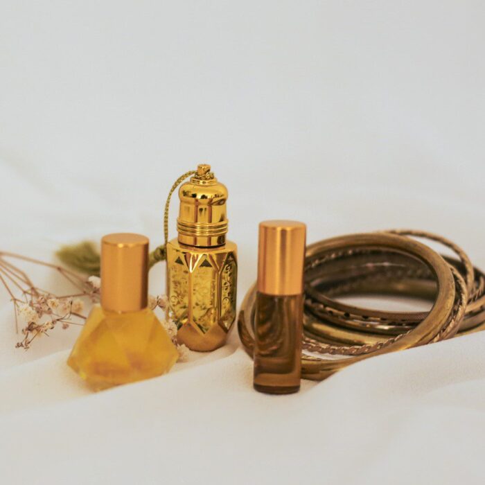 Perfumes árabes (musk, kalimat, vetivert, oud) en aceite